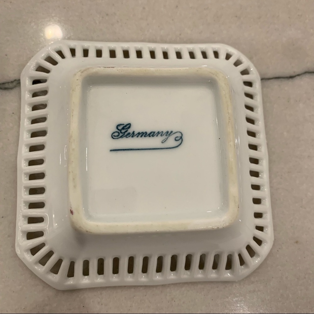 Vintage Trinket Dish - Picture 2 of 7